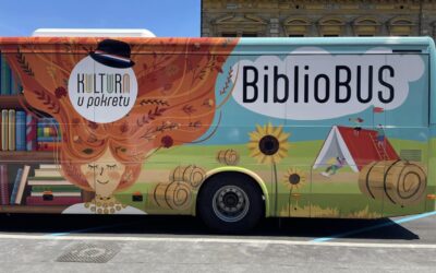 PRVAŠIĆI U BIBLIOBUSU